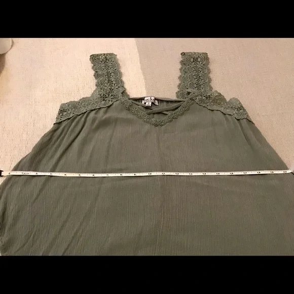 🎉TOP RIBBED TANK 🎉 - Picture 8 of 11